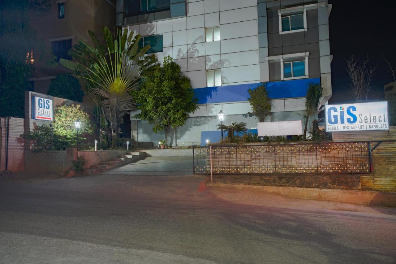 Gis Select Banjara Hill Hyderabad Exterior foto