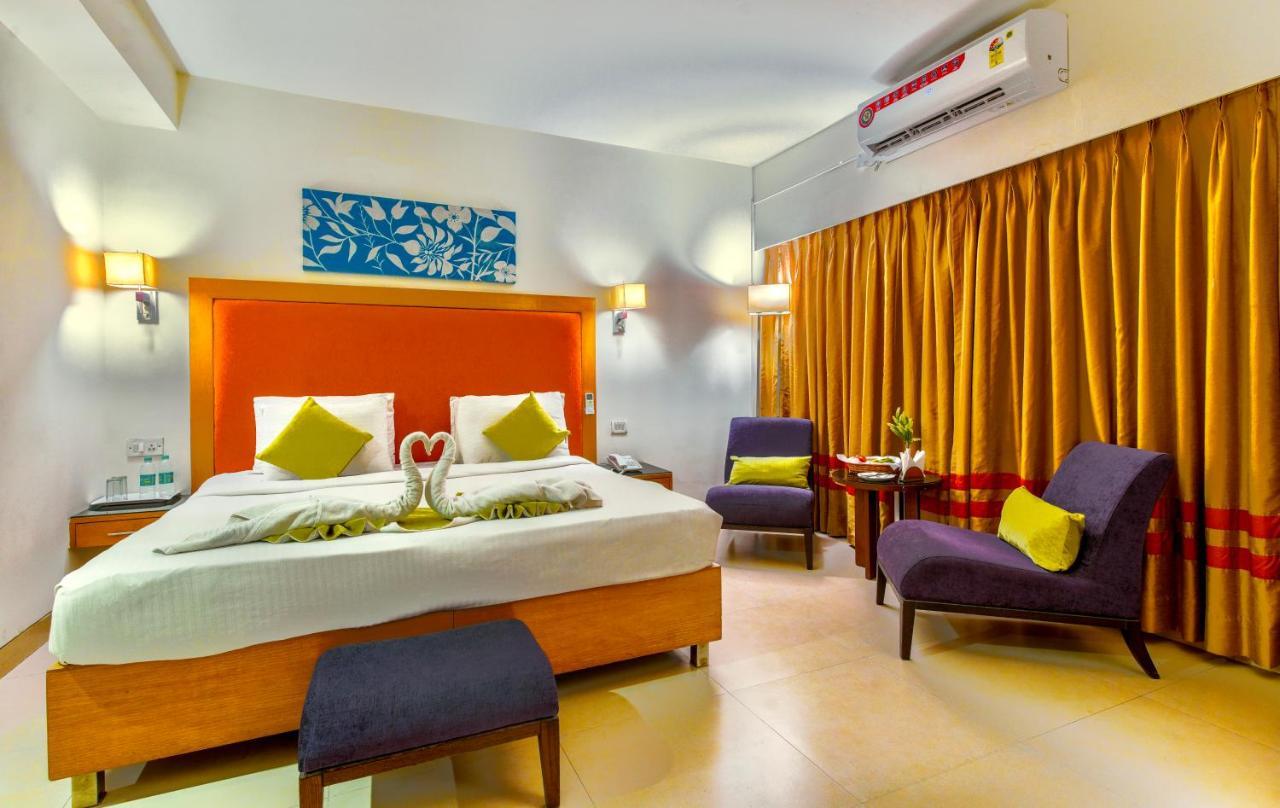 Gis Select Banjara Hill Hyderabad Exterior foto